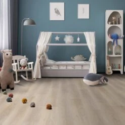 Liberty Floors Lakeside Oak - Impressive 6mm Rigid Core Vinyl Flooring (323048)